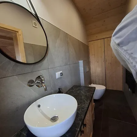 Apartment Osada - We Wsi *